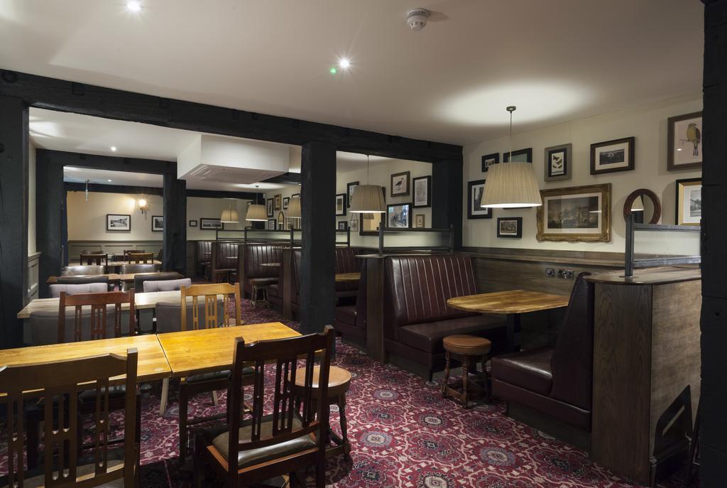 The White Hart Hotel Wetherspoon オークハンプトン エクステリア 写真