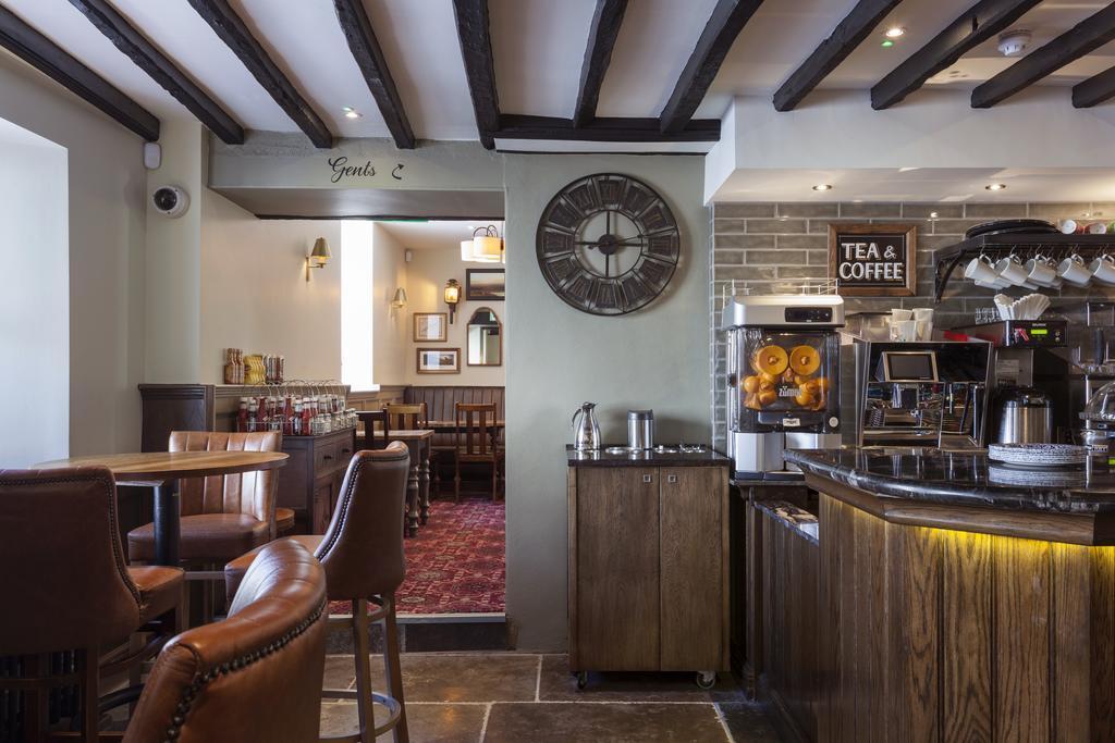 The White Hart Hotel Wetherspoon オークハンプトン エクステリア 写真